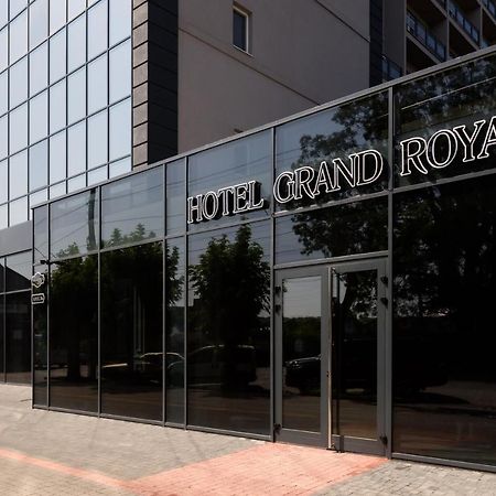 Grand Royal Hotel Chernivtsi Exterior photo